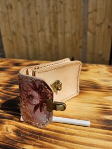Malá krabička na balené cigarety